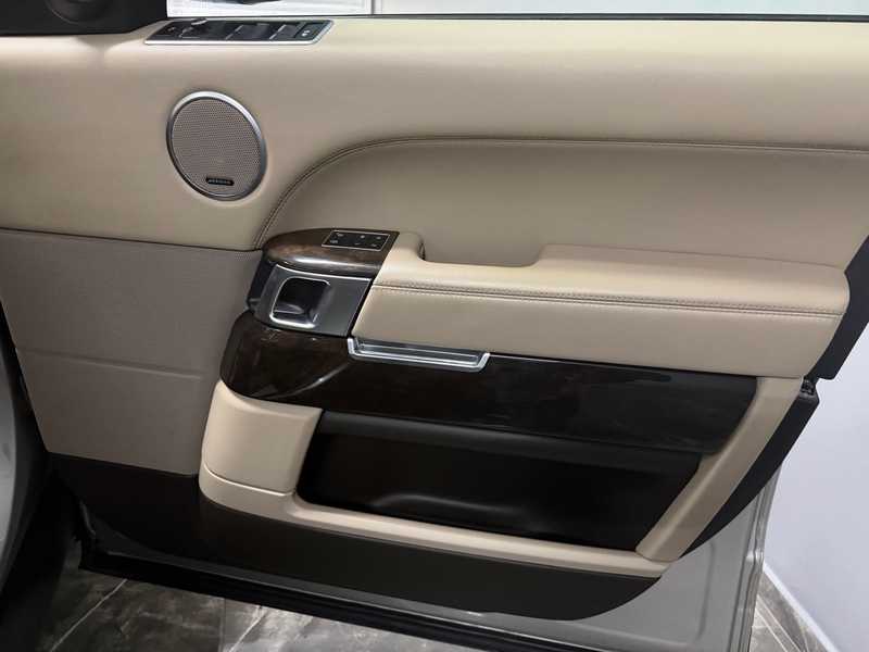 2015 Land Rover Range Rover Vogue 4,4L 2015 Cyprus