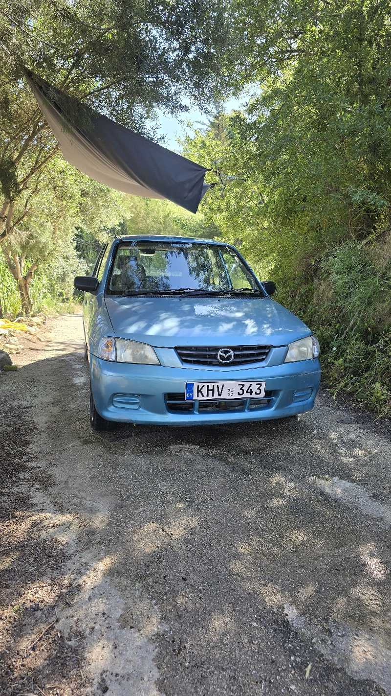 Mazda Demio 1,3L 2002