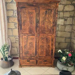 Old cypriot carved cupboard/armoire, Επαρχία Πάφου — Πέγεια