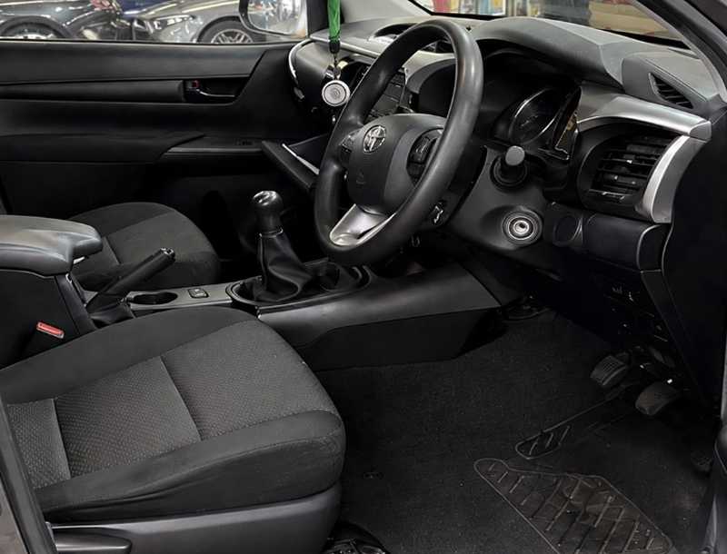 2021 Toyota Hilux 2,4L 2021 Cyprus