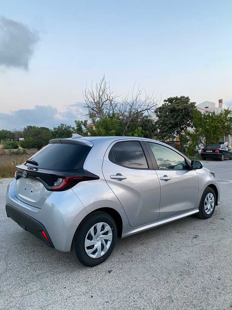 2025 Toyota Yaris 1,5L 2025 Cyprus