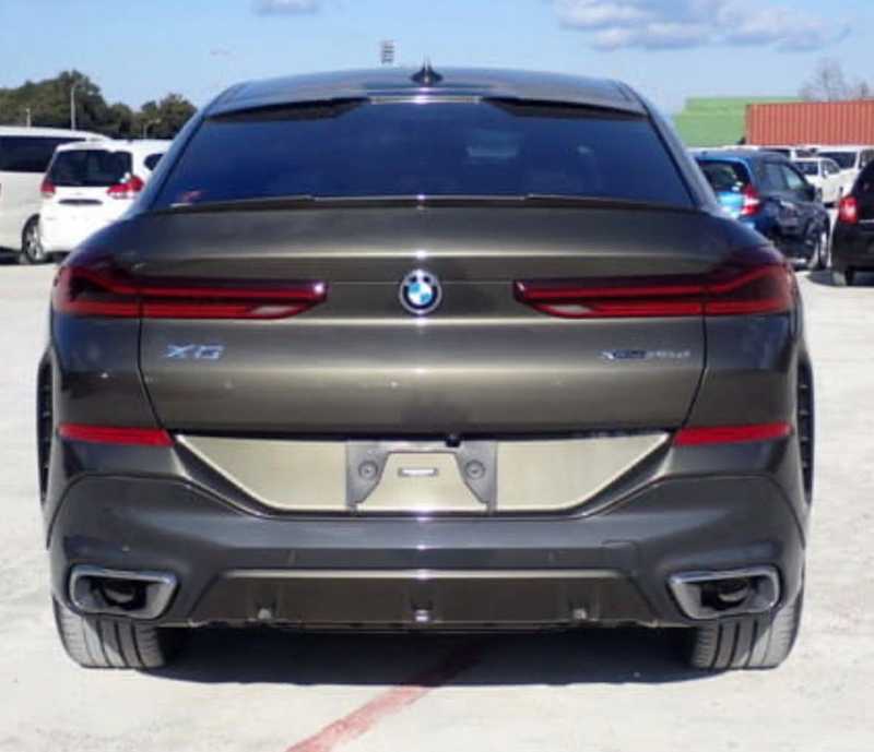 2022 BMW X6 3,0L 2022 Cyprus