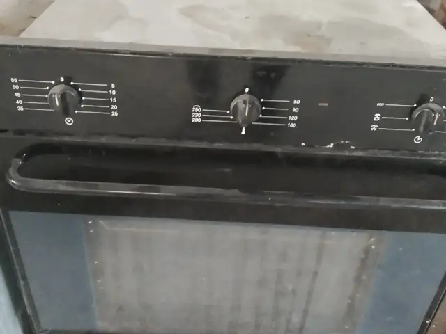 Built-in electric oven, Larnaca — Larnaka - Harbor