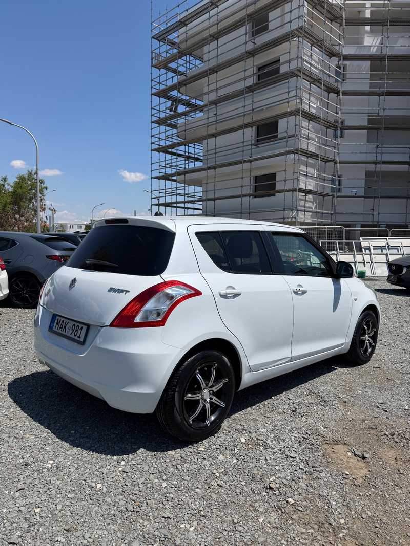 2011 Suzuki Swift 1,3L 2011 Cyprus