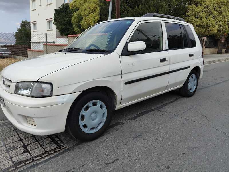 1999 Mazda Demio 1,4L 1999 Cyprus