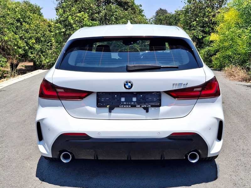 2024 BMW 1-Series 2,0L 2024 Cyprus