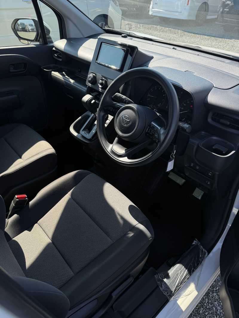 2023 Toyota Sienta 1,5L 2023 Cyprus