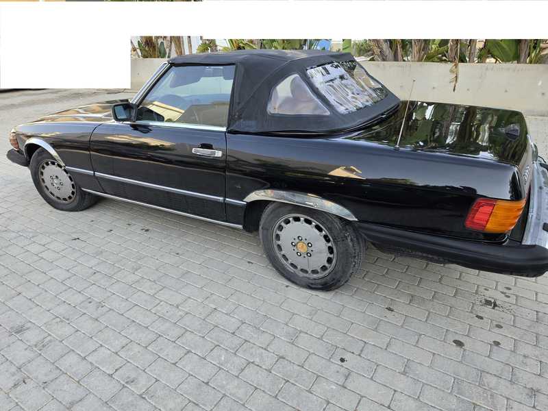 1988 Mercedes-Benz SL-Class 5,6L 1988 Cyprus