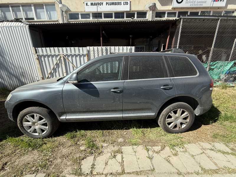 2009 Volkswagen Touareg 2,5L 2009 Cyprus