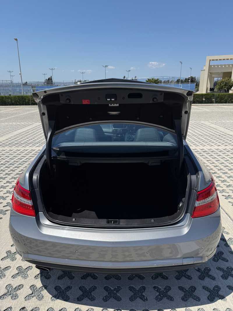 2010 Mercedes-Benz E-Class 2,2L 2010 Cyprus