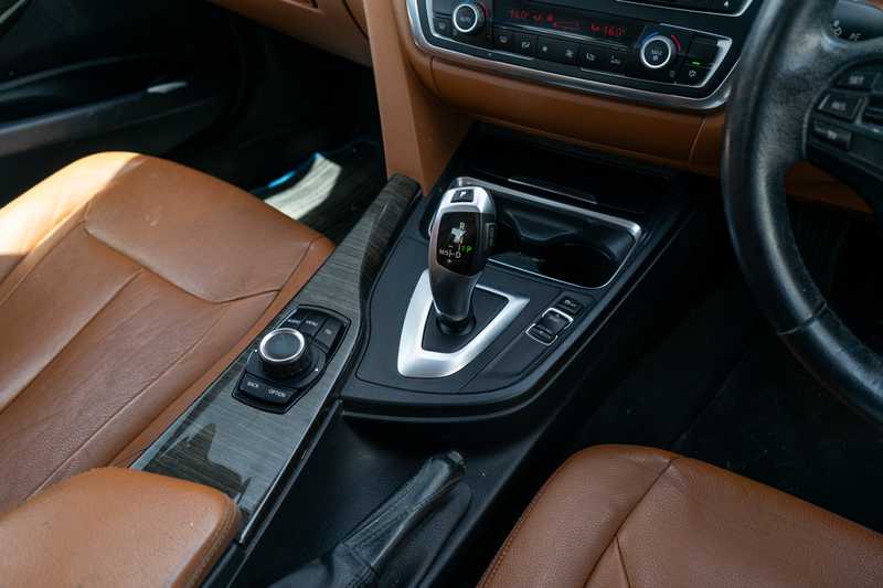 2012 BMW 3-Series 2,0L 2012 Cyprus