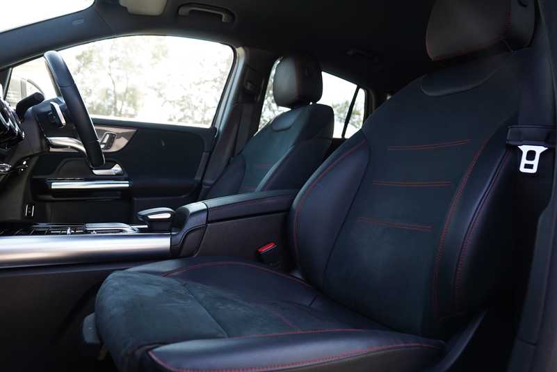 2022 Mercedes-Benz GLA-Class 2,0L 2022 Cyprus