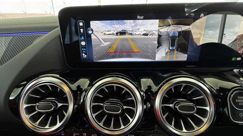 2024 Mercedes-Benz GLA-Class 2,0L 2024 Cyprus