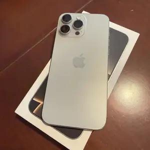 Iphone 16 pro max esim, Επαρχία Λευκωσίας — Αγλαντζιά