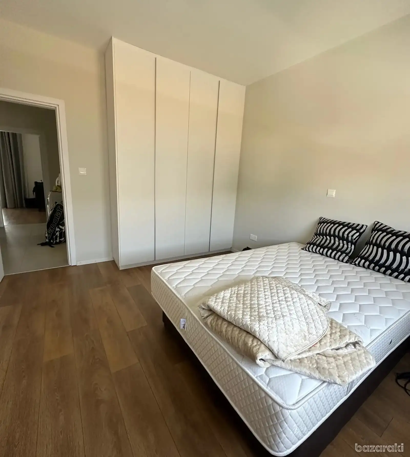 House, 3 bedrooms — 5
