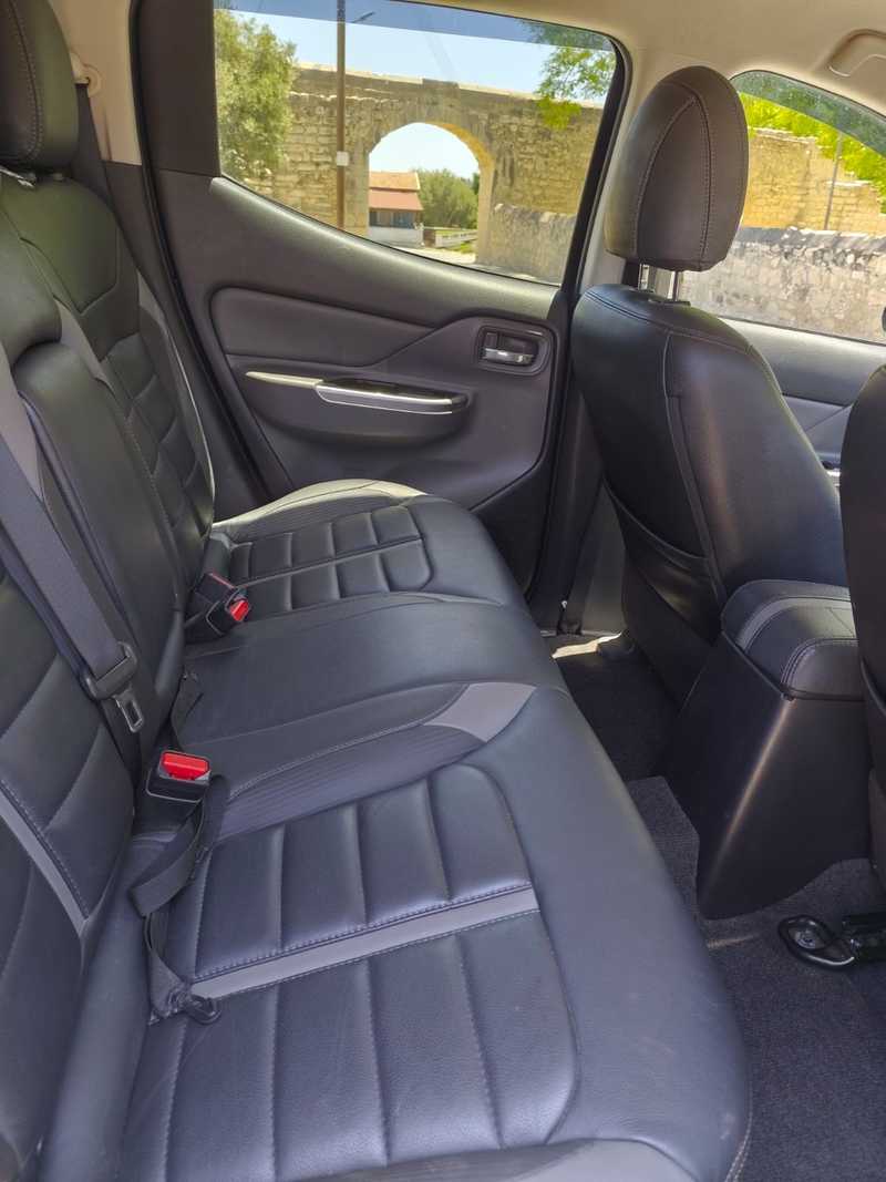 2016 Mitsubishi L200 2,4L 2016 Cyprus