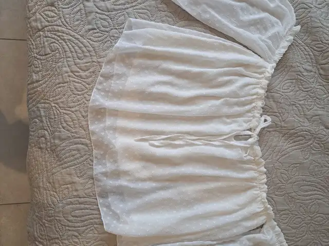 White blouse, long sleeve, Nicosia — Lakatameia - Agios Mamas