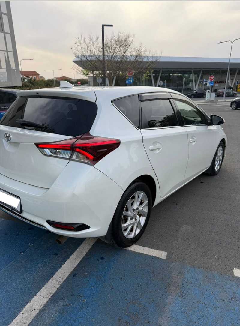 2015 Toyota Auris 1,2L 2015 Cyprus