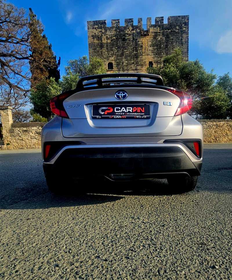 2022 Toyota C-HR 1,8L 2022 Cyprus