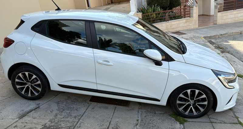 2022 Renault Clio 1,0L 2022 Cyprus