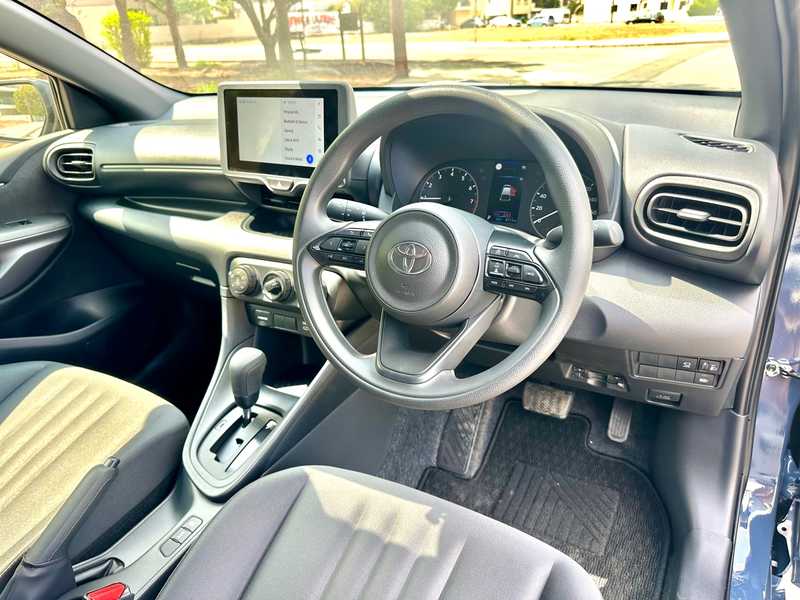2022 Toyota Yaris 1,5L 2022 Cyprus