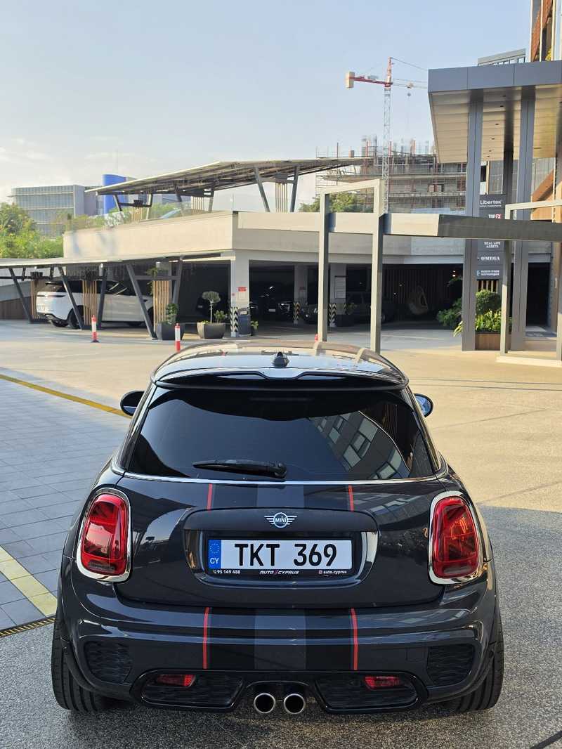 2021 Mini Coupe 2,0L 2021 Cyprus