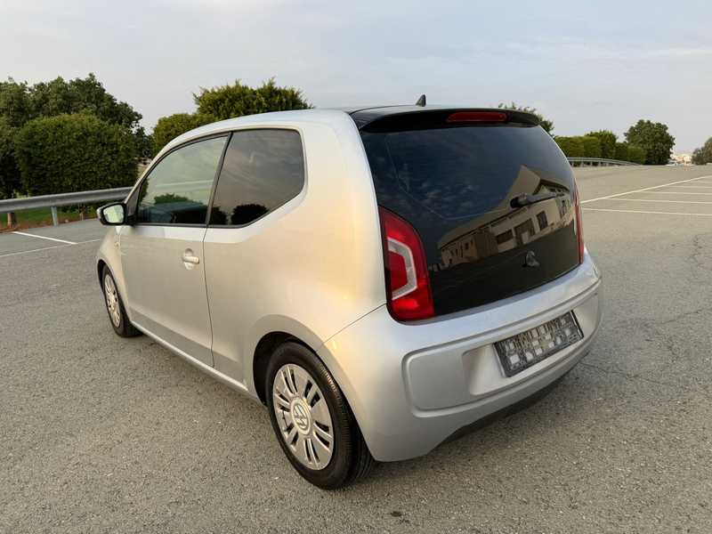 2014 Volkswagen UP 1,0L 2014 Cyprus