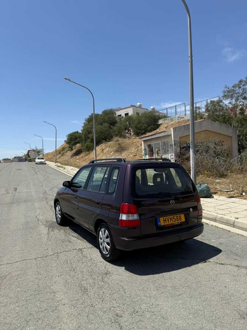 2000 Mazda Demio 1,3L 2000 Cyprus
