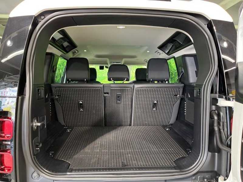 2024 Land Rover Defender 3,0L 2024 Cyprus
