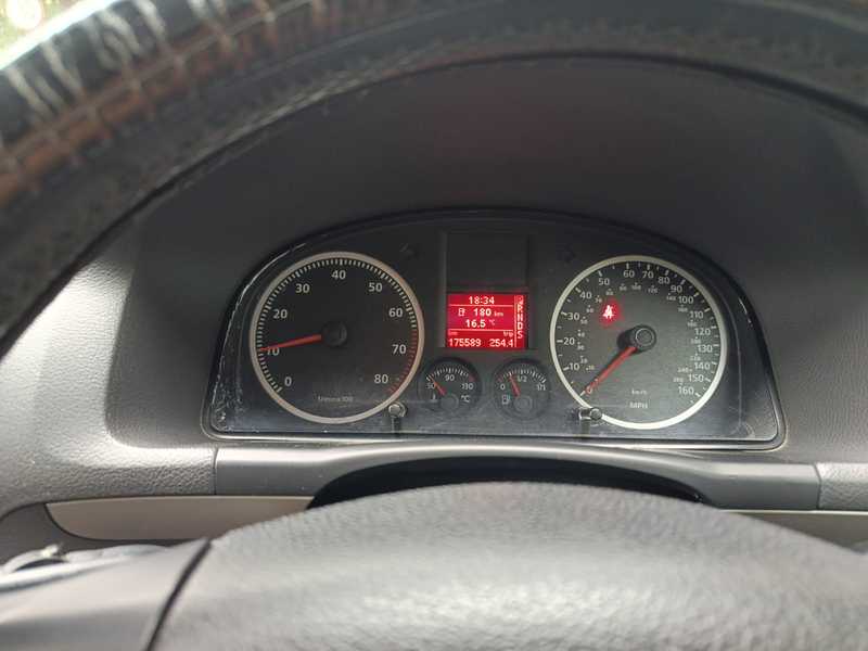 2010 Volkswagen Touran 1,4L 2010 Cyprus