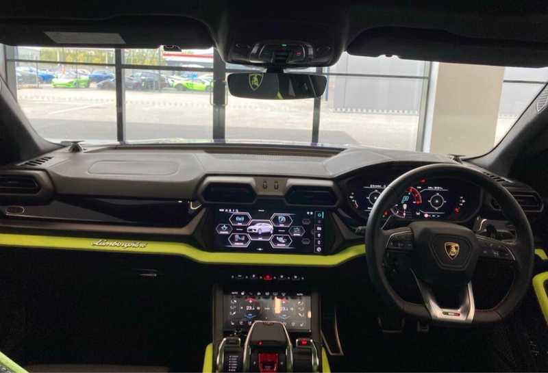 2025 Lamborghini Urus 4,0L 2025 Cyprus