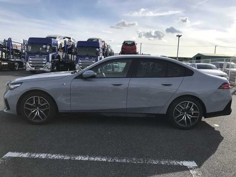 2024 BMW 5-Series 2,0L 2024 Cyprus