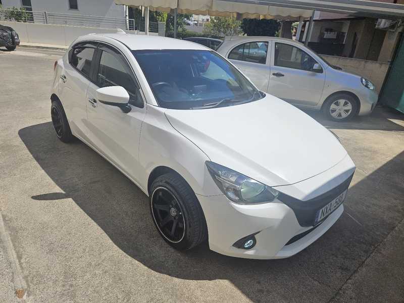 2017 Mazda Demio 1,3L 2017 Cyprus