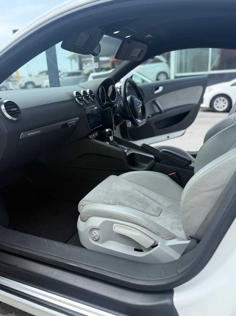 2010 Audi TT 2,0L 2010 Cyprus