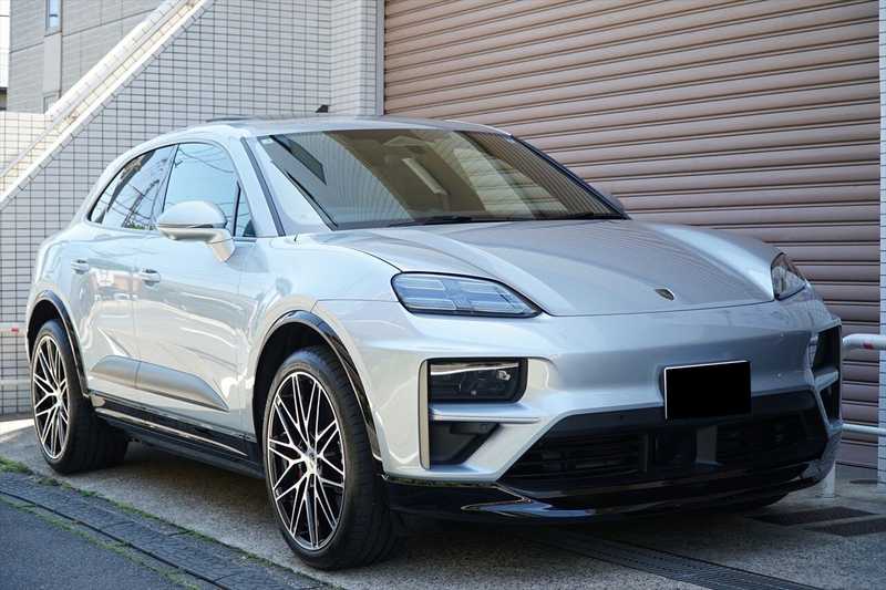 Porsche Macan Electric 2025