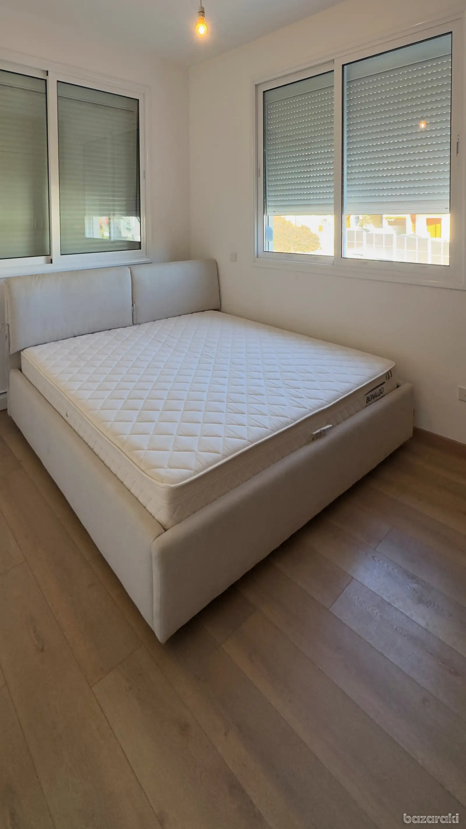 House, 4 bedrooms — 12