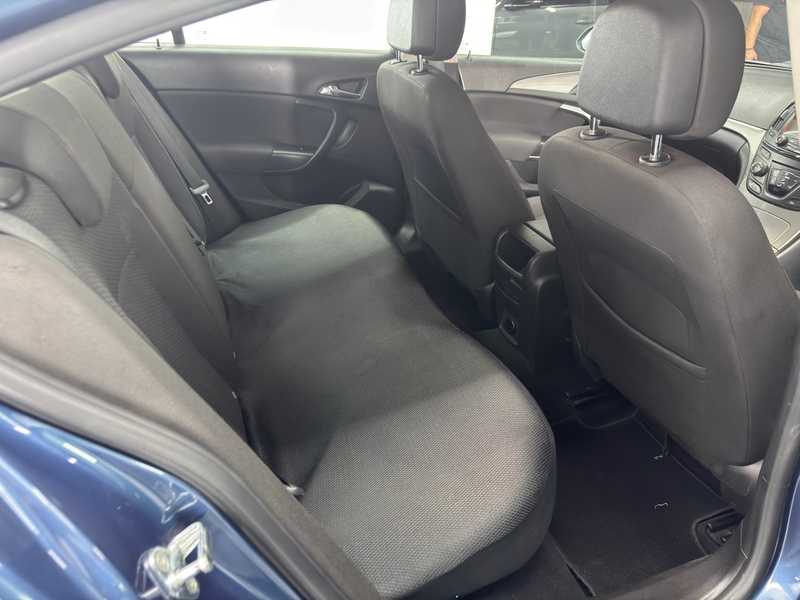 2015 Opel, Vauxhall Insignia 2,0L 2015 Cyprus