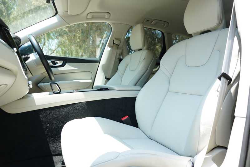 2022 Volvo XC60 2,0L 2022 Cyprus