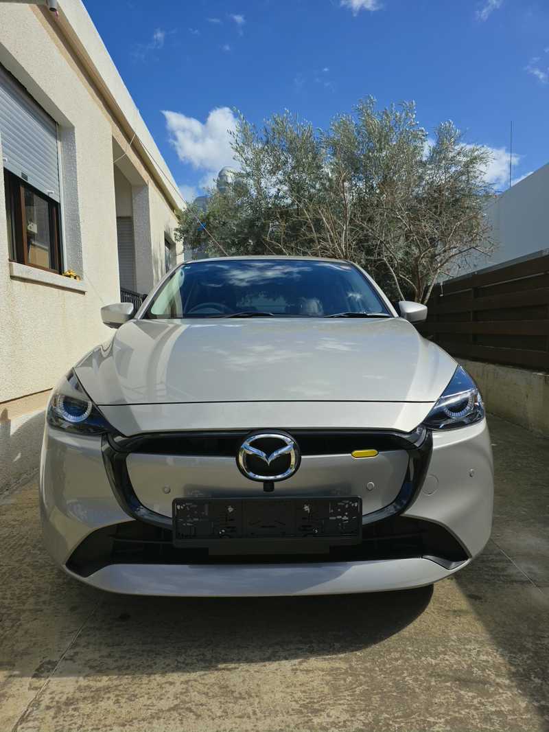 Mazda 2 1,5L 2025