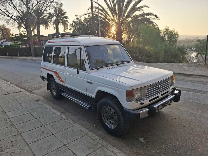 1987 Mitsubishi Pajero 2,5L 1987 Cyprus