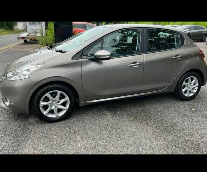 Peugeot 208 1,4L 2013