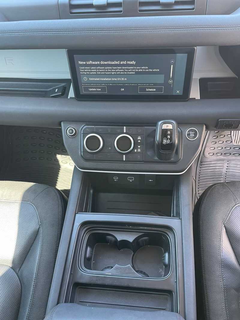 2020 Land Rover Defender 2,0L 2020 Cyprus