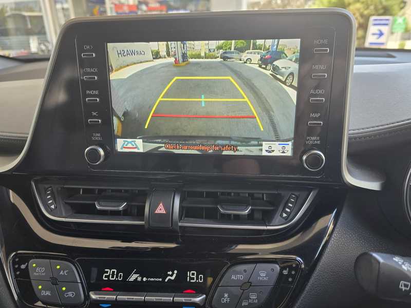 Toyota C-HR 1,8L 2021
