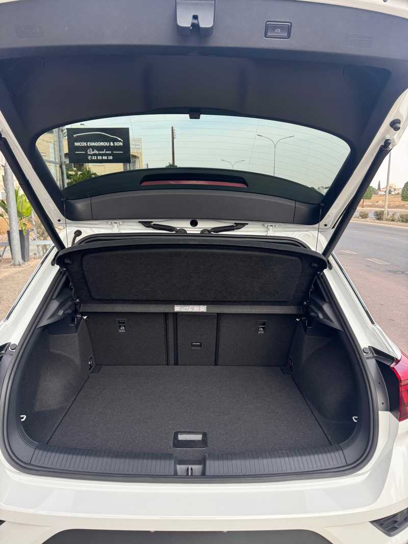 2021 Volkswagen T-Roc 2,0L 2021 Cyprus