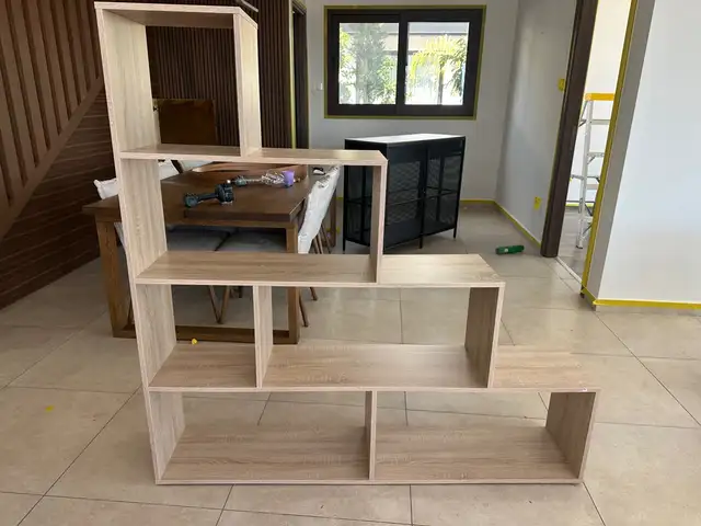 Book shelf, Limassol — Parekklisia