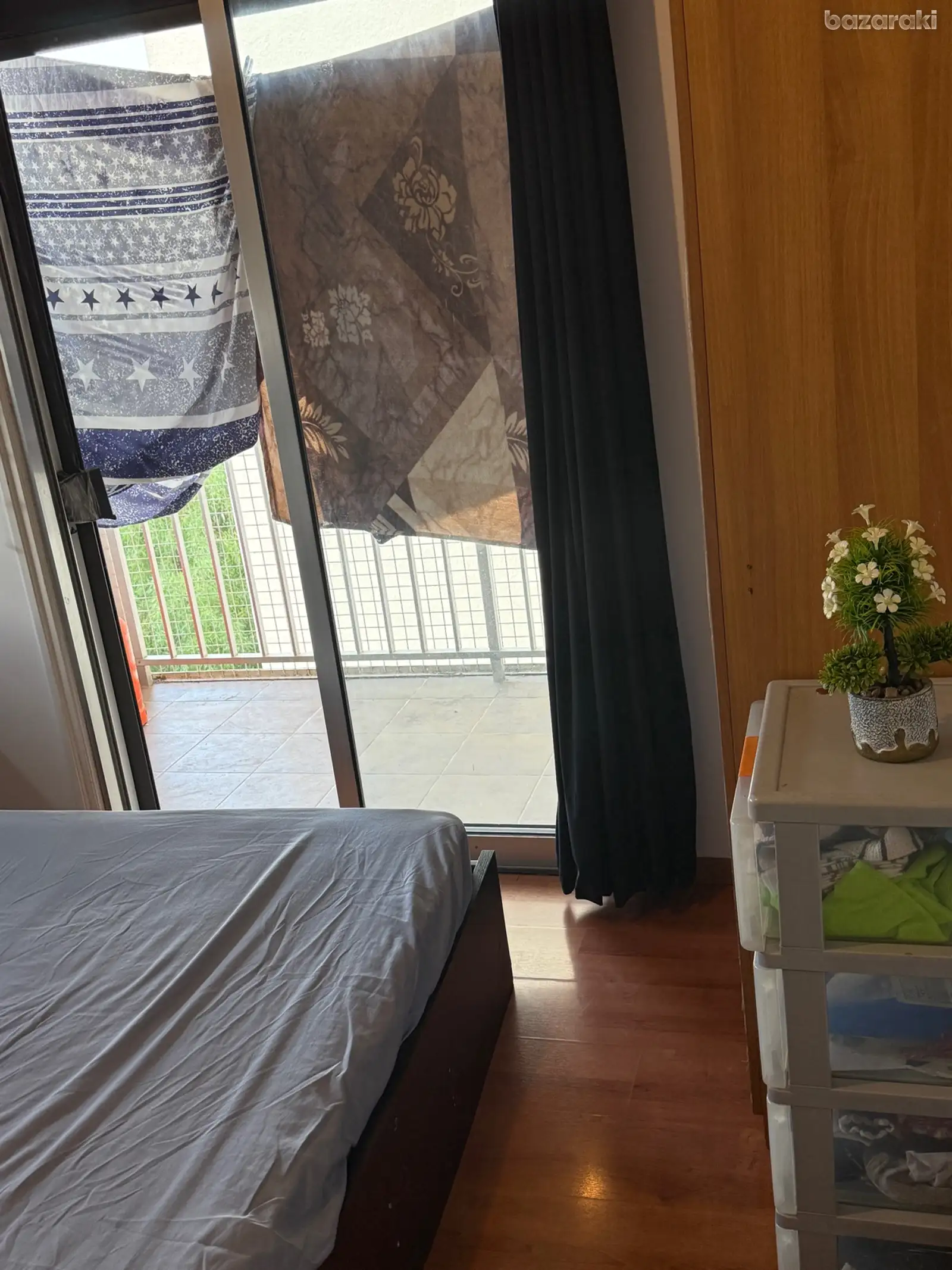 Room — 5