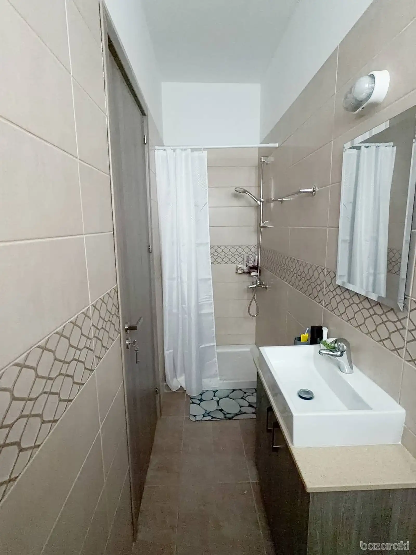House, 3 bedrooms — 10