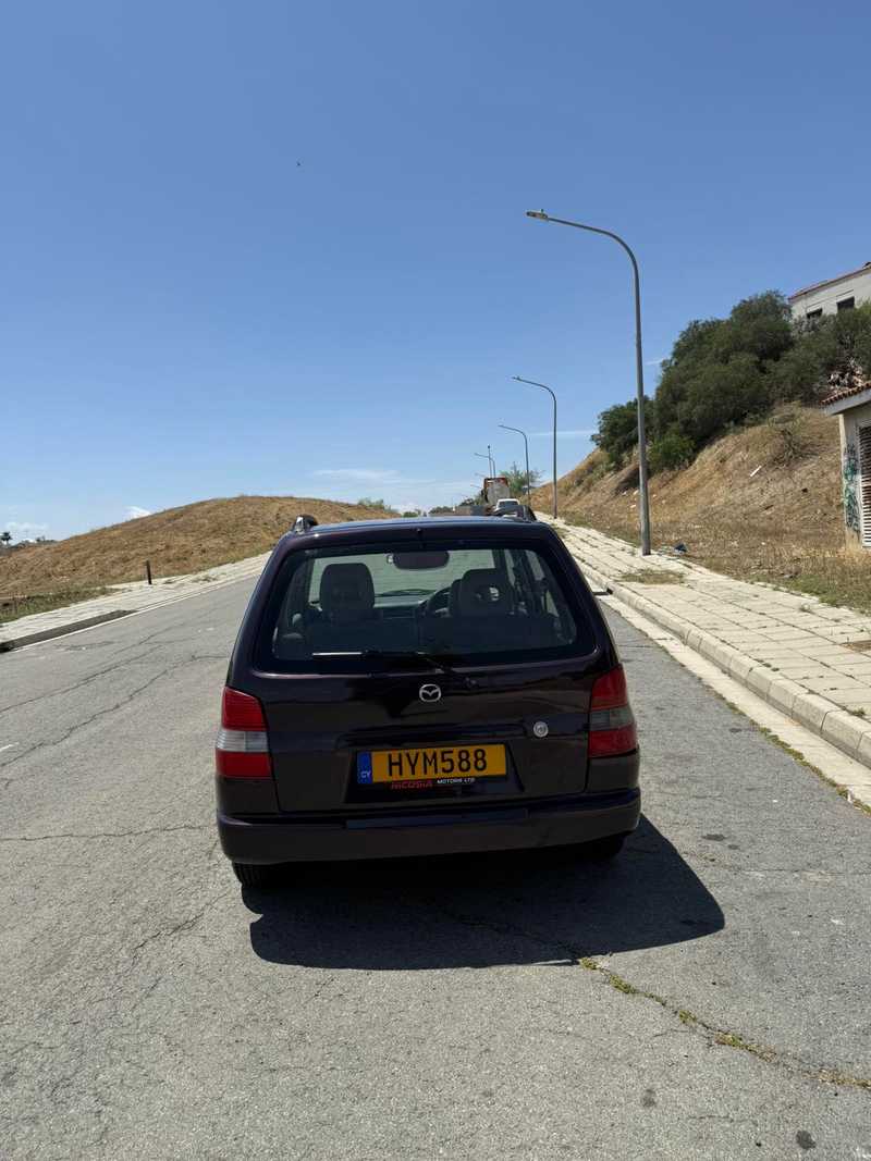 2000 Mazda Demio 1,3L 2000 Cyprus