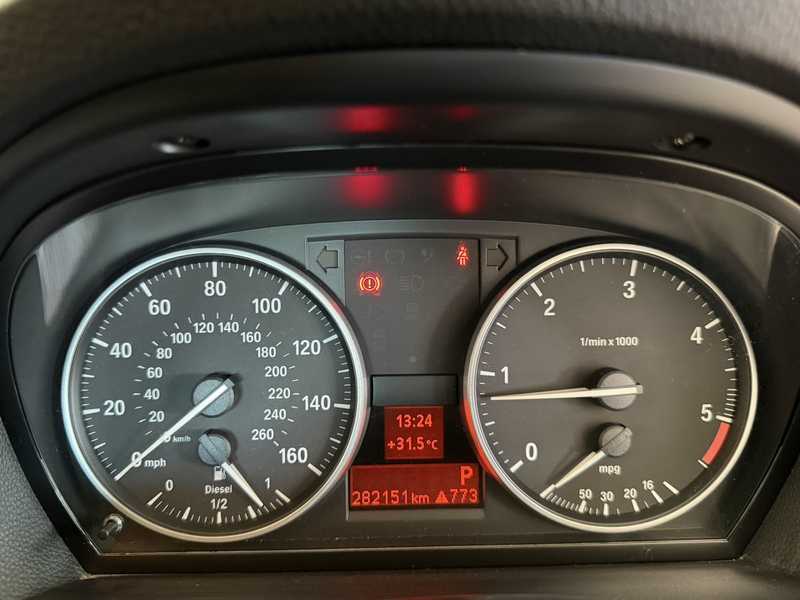 2011 BMW 3-Series 2,0L 2011 Cyprus