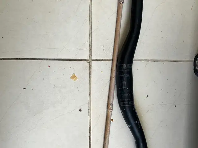 Sturdy aluminium riser handlebars, Paphos — Kissonerga